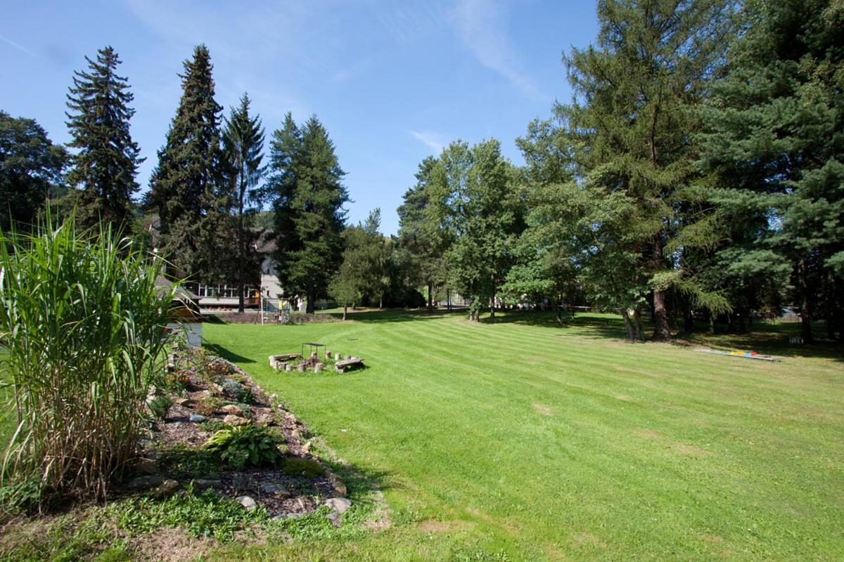 Rodinny Penzion U Wolfu Chrastava Exterior photo
