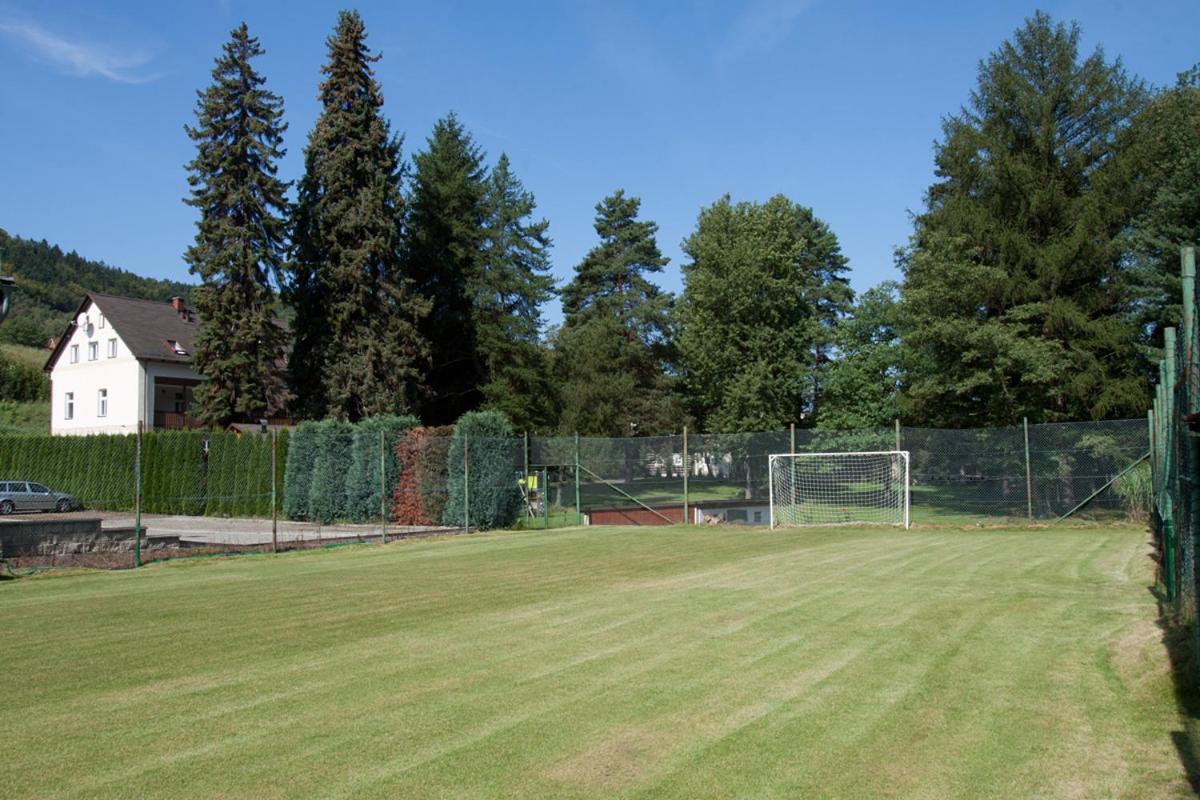 Rodinny Penzion U Wolfu Chrastava Exterior photo